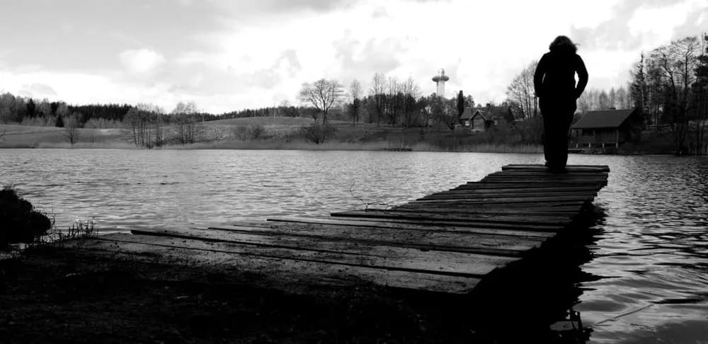 Autor: Martin Bárta (Jen jeden krok ... Litevské, průzračně čisté, jezero)